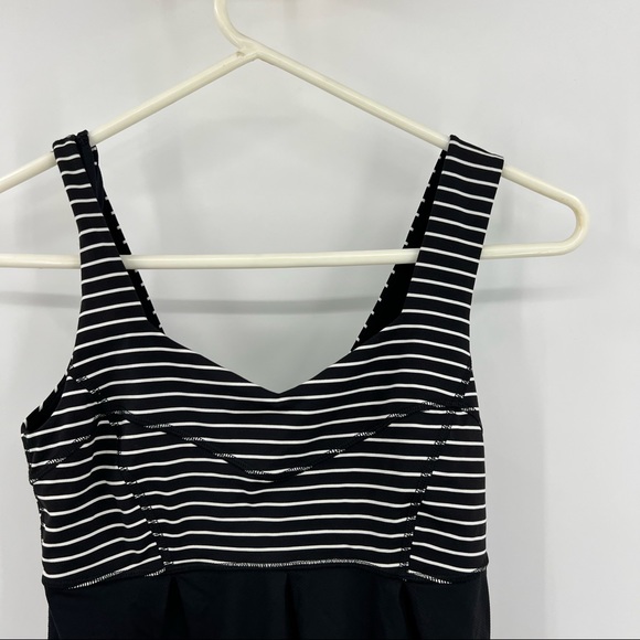 Lululemon Black Striped Tank Top 6 - Picture 2 of 7